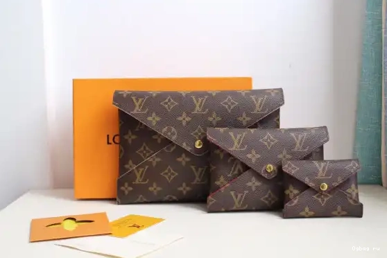 LOUIS KIRIGAMI POCHETTE VUITTON 0424